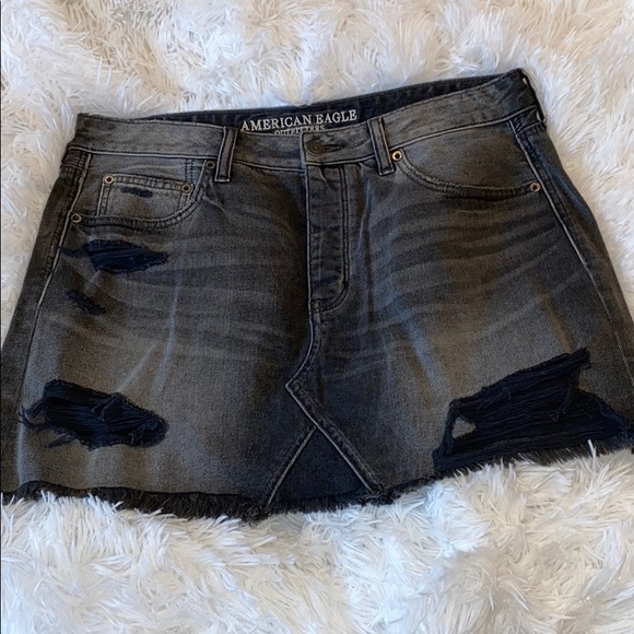 American Eagle Outfitters Dresses & Skirts - American Eagle black denim skirt